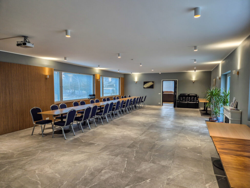 Kassikäpa Villa seminariruumi erinevad võimalused